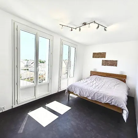 Le Repaire Du Pilote Apartamento Le Mans